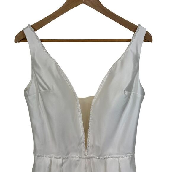 NEW Lan Ting Ivory Bridal Embellished Deep V Satin Wide Leg Jumpsuit, Small - Picture 4 of 15